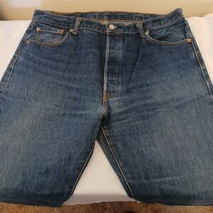 Levis 501 size 38/32